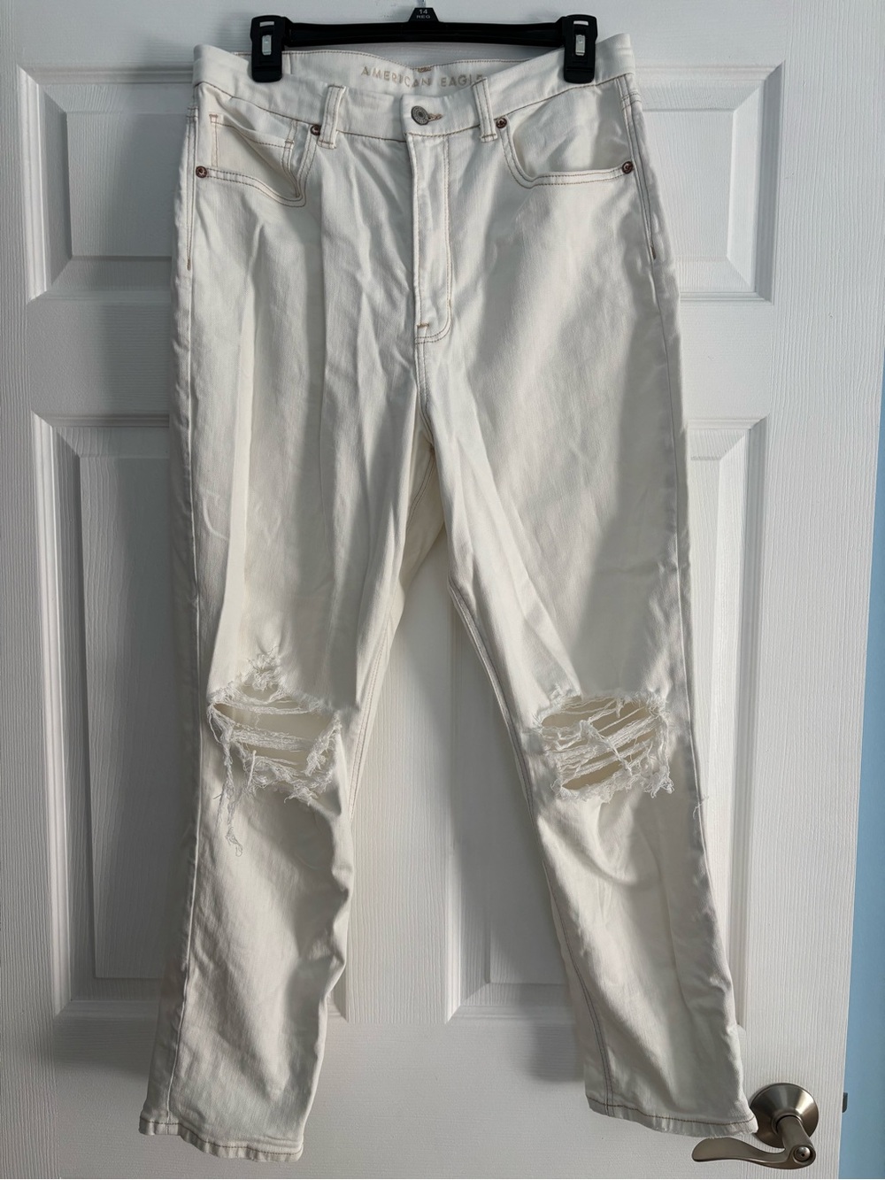 White Distressed Mom Jeans - American Eagle Outfitters